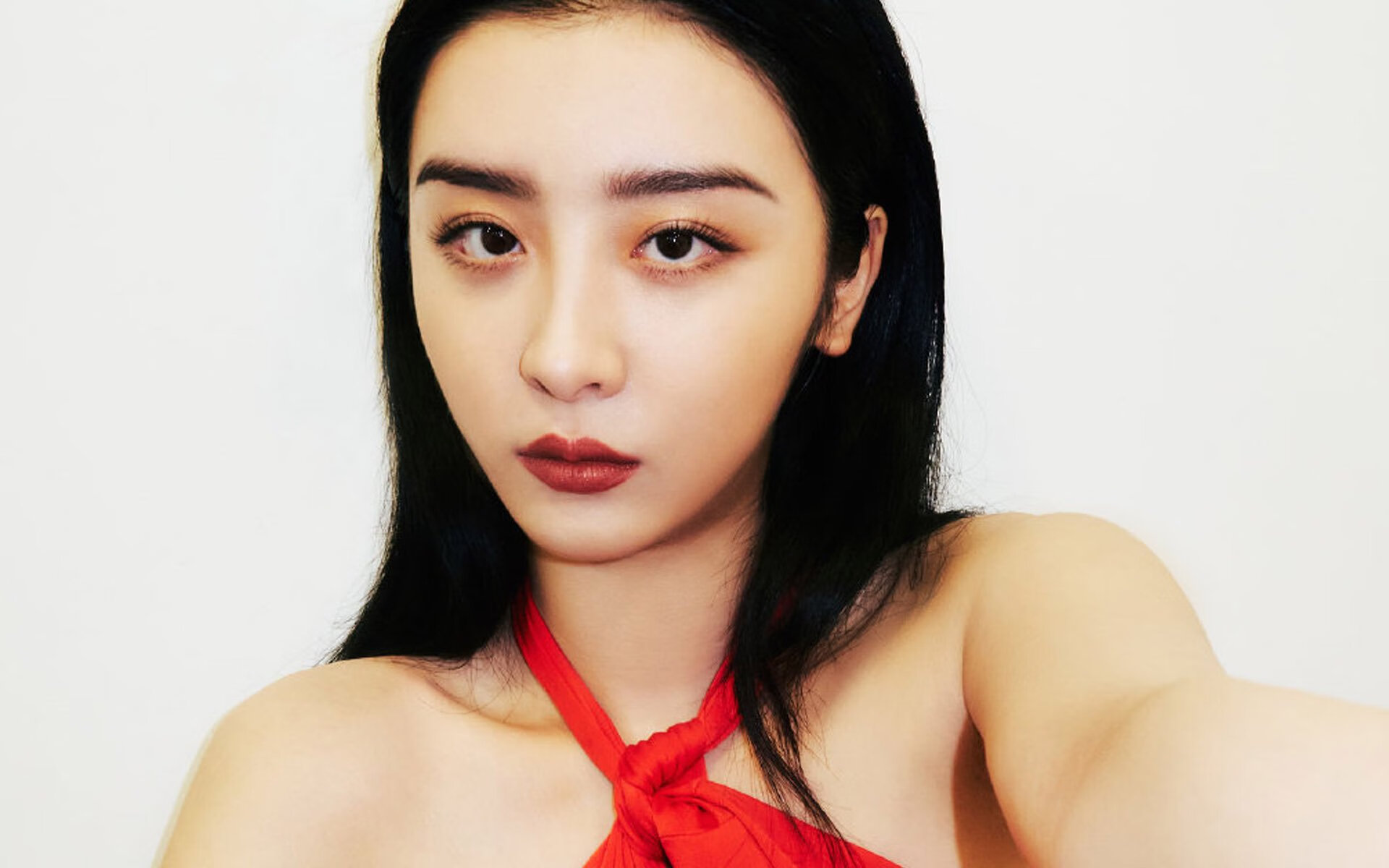 平行宇宙对决,厄瓜多尔如何用埃及式艺术击碎了埃及,并借来C罗完成致命一击?