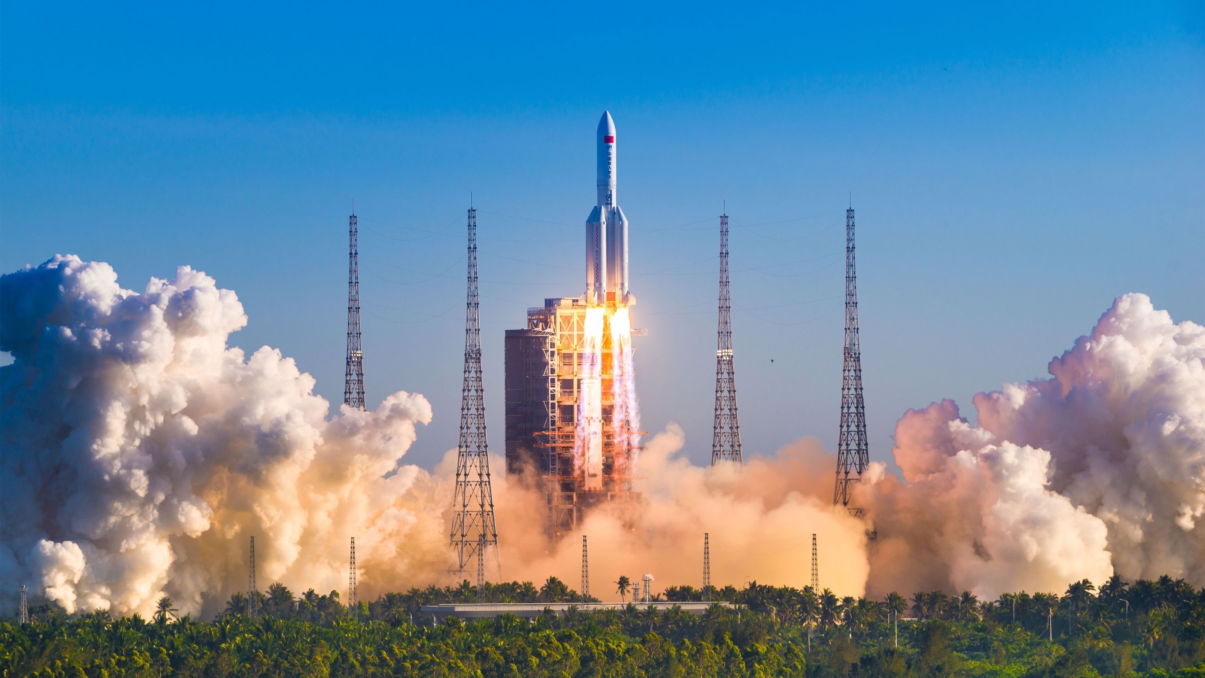 横跨大陆的革命，F1巴林新篇与伊朗足球的崛起宣言